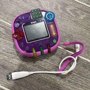 Leap frog Rock it Twist Purple game with charger